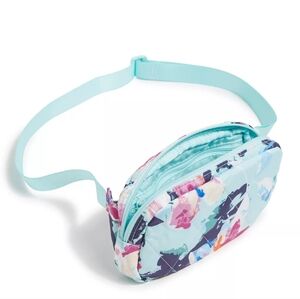 NWT Vera Bradley Women's Ultralight Essential Mini Belt Bag Floating Blossoms